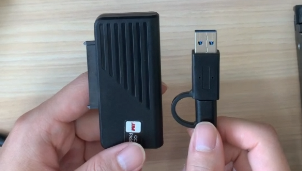 廢棄硬碟再利用:SATA 轉 USB 3.0轉接版的使用方式